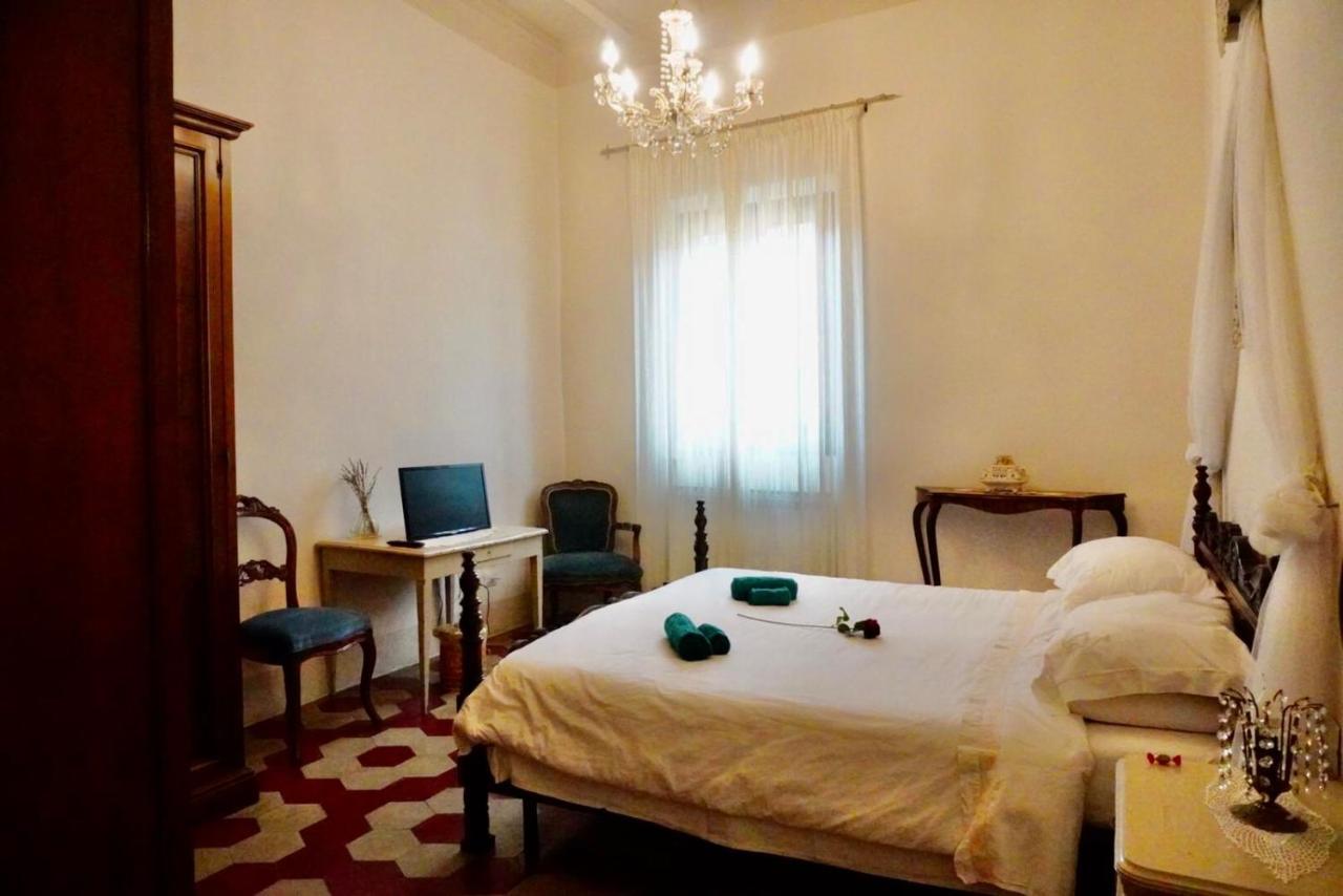 Suite Apartament Montevarchi Exterior foto